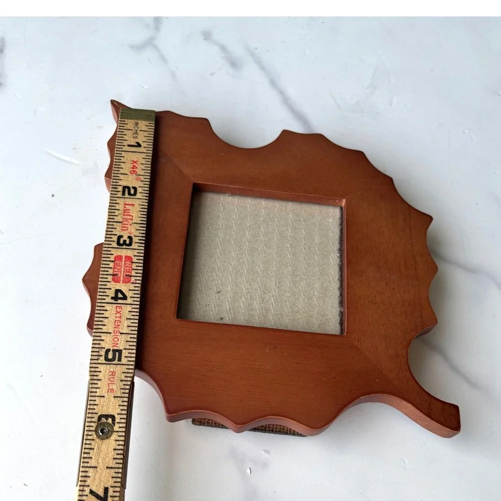 N/A carved wood